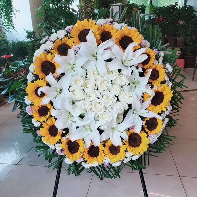 孙女悼念奶奶花圈挽联 孙女悼念奶奶花圈挽联